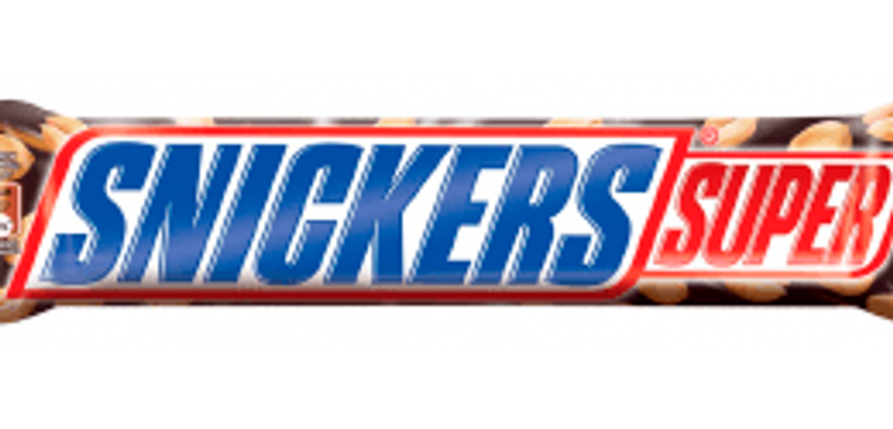 Snickers 220v на белом фоне